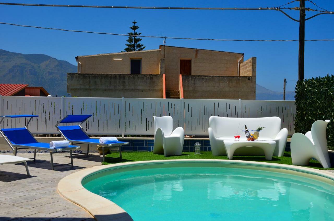 Villa Con Piscina Alcamo Marina Exterior photo